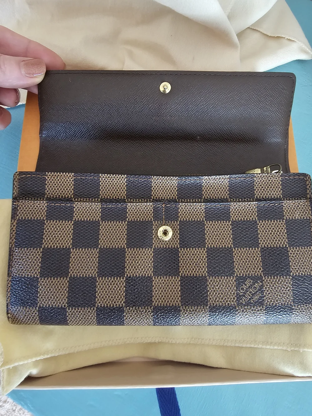 Louis Vuitton Sarah Damier Check Wallet